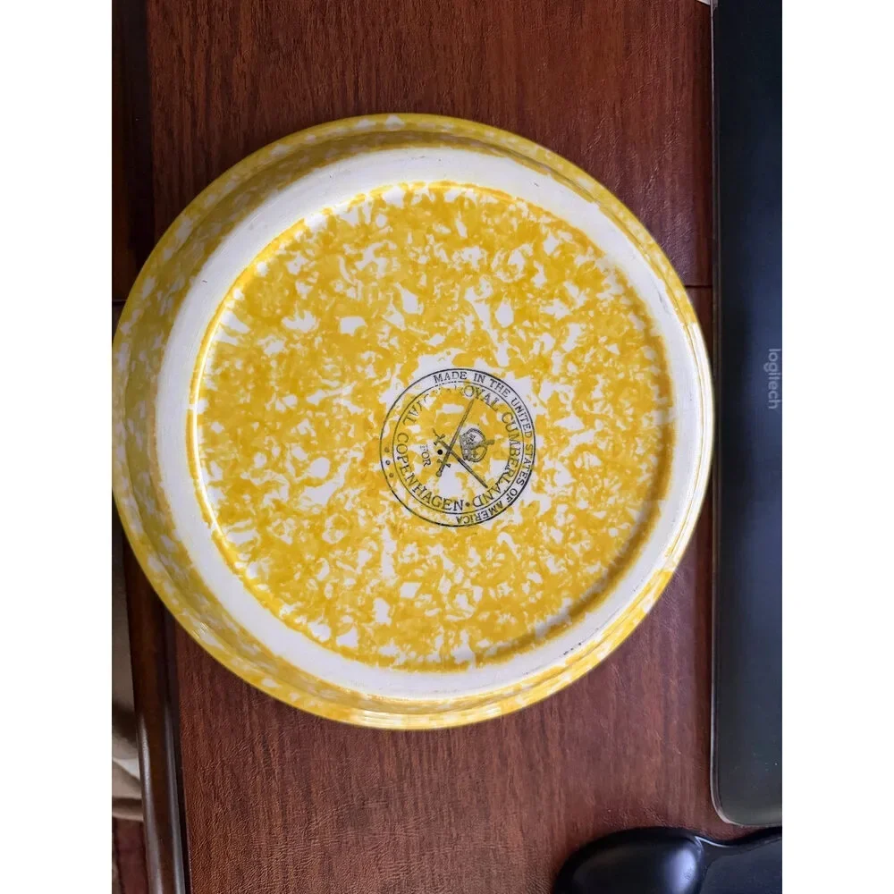 Stangl Caughley Yellow Spongewear 10.5